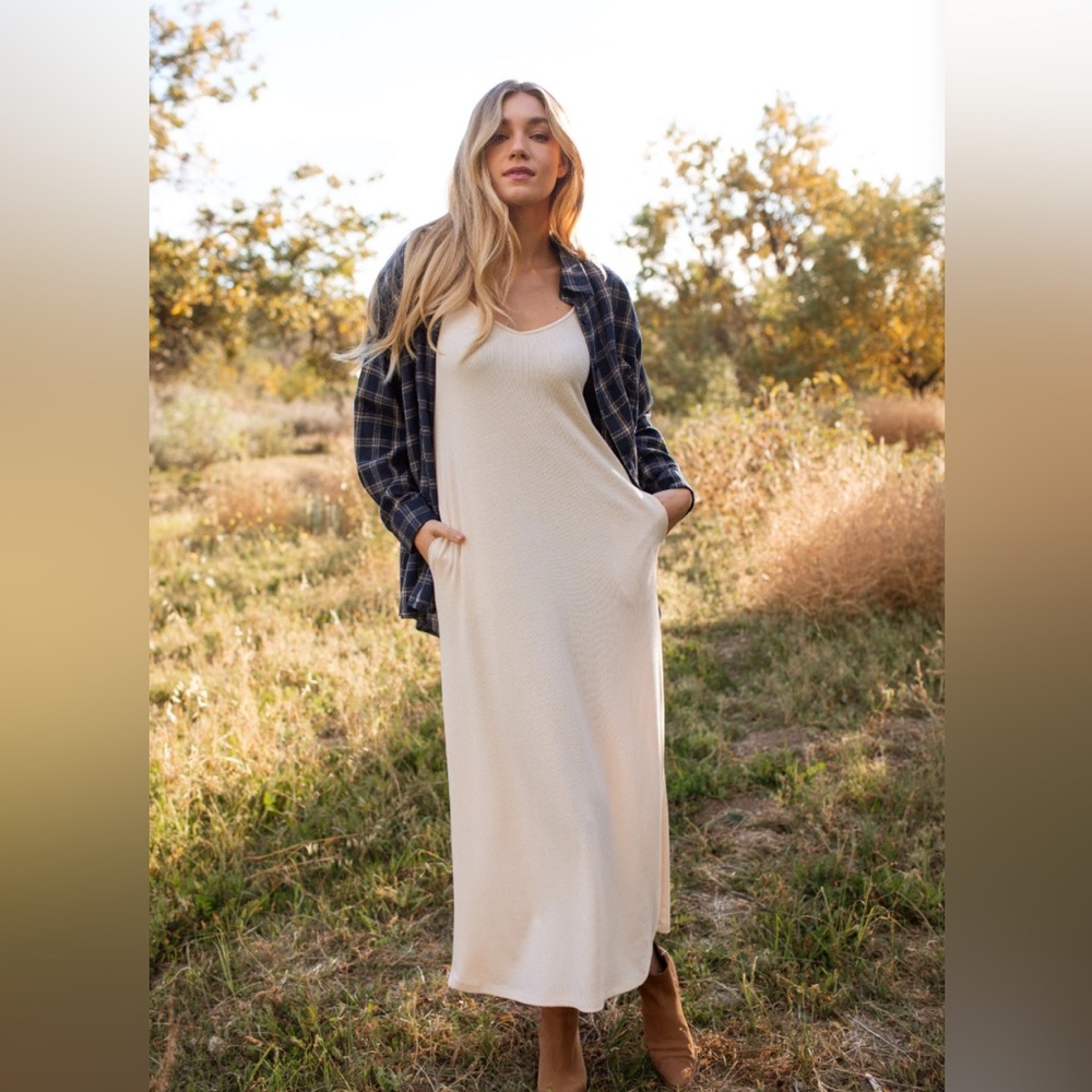 Carly Jean Los Angeles Favorite Ribbed Spaghetti Maxi Dress
